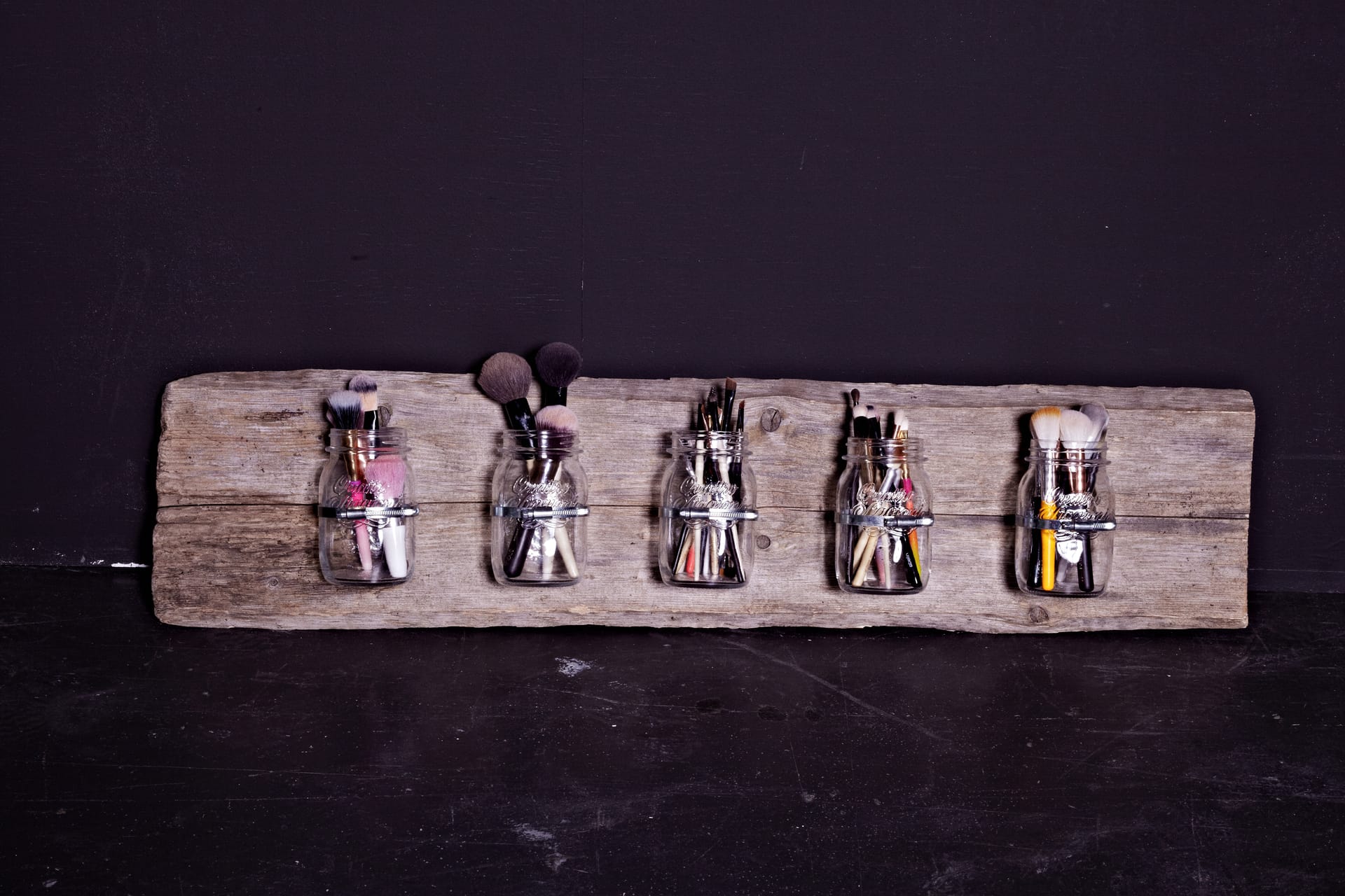 So schön: das do it yourself beautyregal für make up pinsel